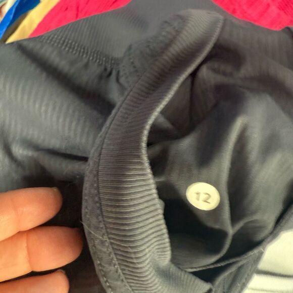 Lululemon Women’s 12 Gray Blue Dance Studio Pants Athleisure - Picture 6 of 6